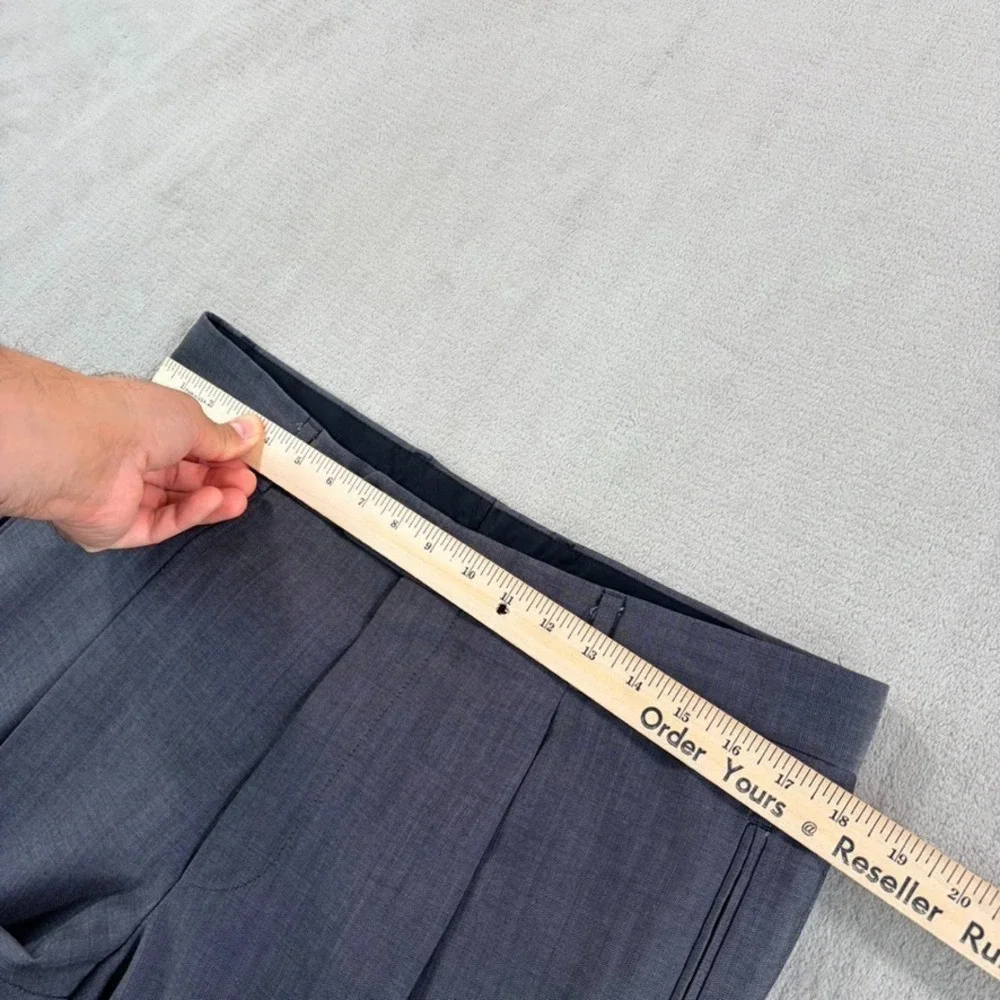 Vintage 90's HUGO BOSS 2 Piece Suit Men 42R Grey Pleated Cuffed Pants 36x33 USA